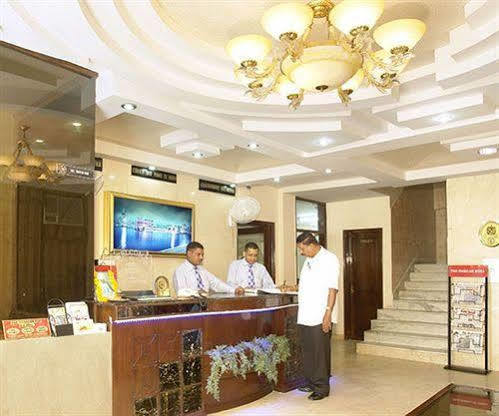 FabHotel B Continental Delhi  Interior foto